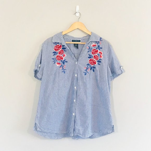 🌿 Karen Scott | Striped Blouse w/ Floral Embroidery - Picture 2 of 4